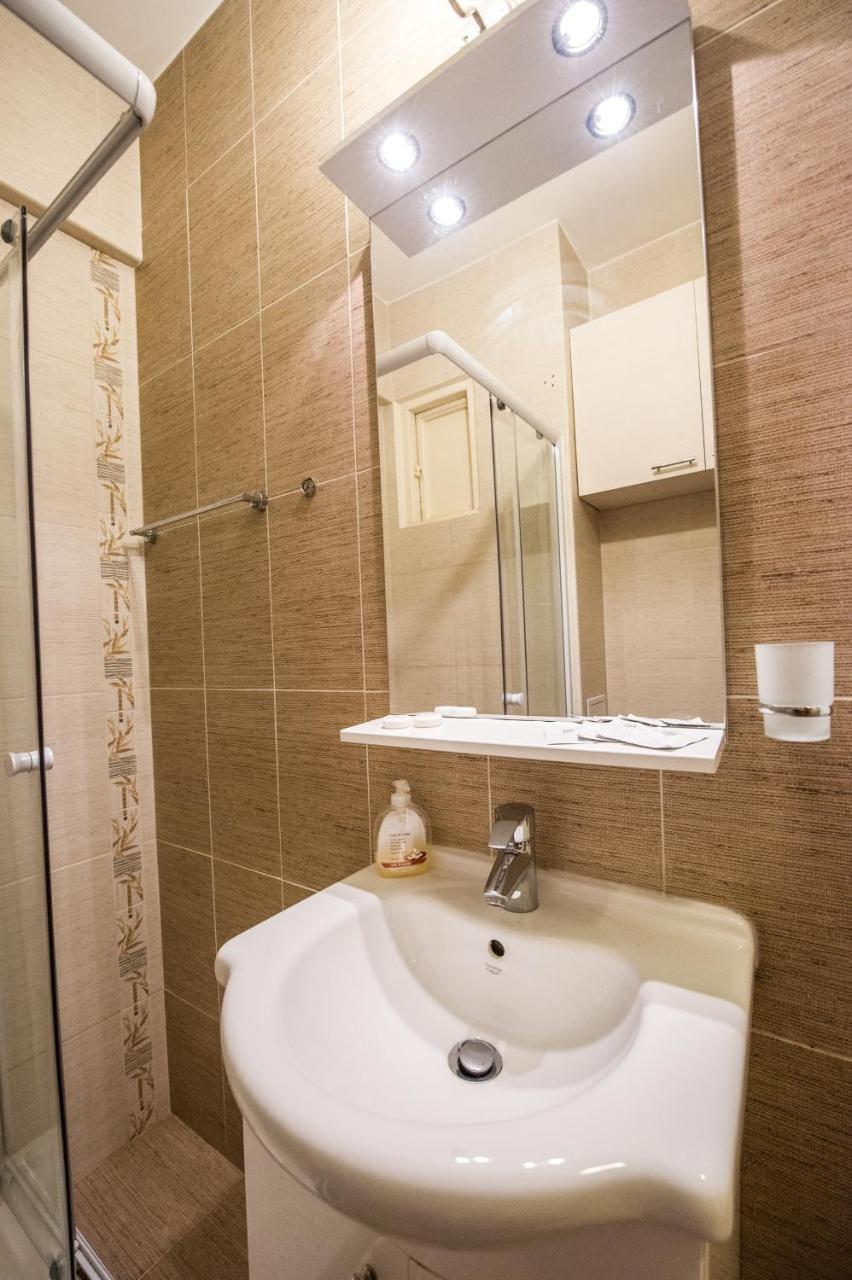 Universitate 1 Apartment Bucureşti Exterior foto